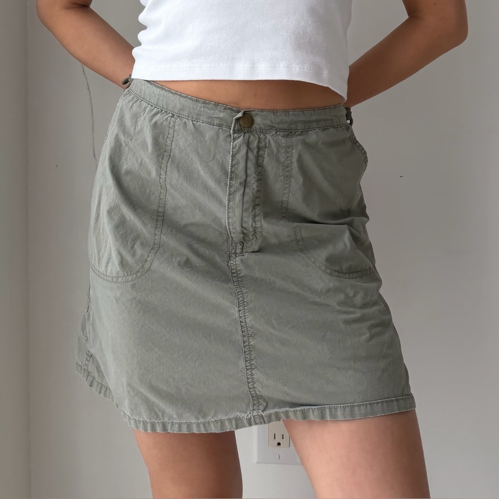 Columbia Khaki Green Utility Cargo Skort - Large